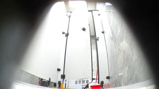 7月最新流出夜总会女厕 高清后拍小姐尿尿连续来了4个高跟妹子