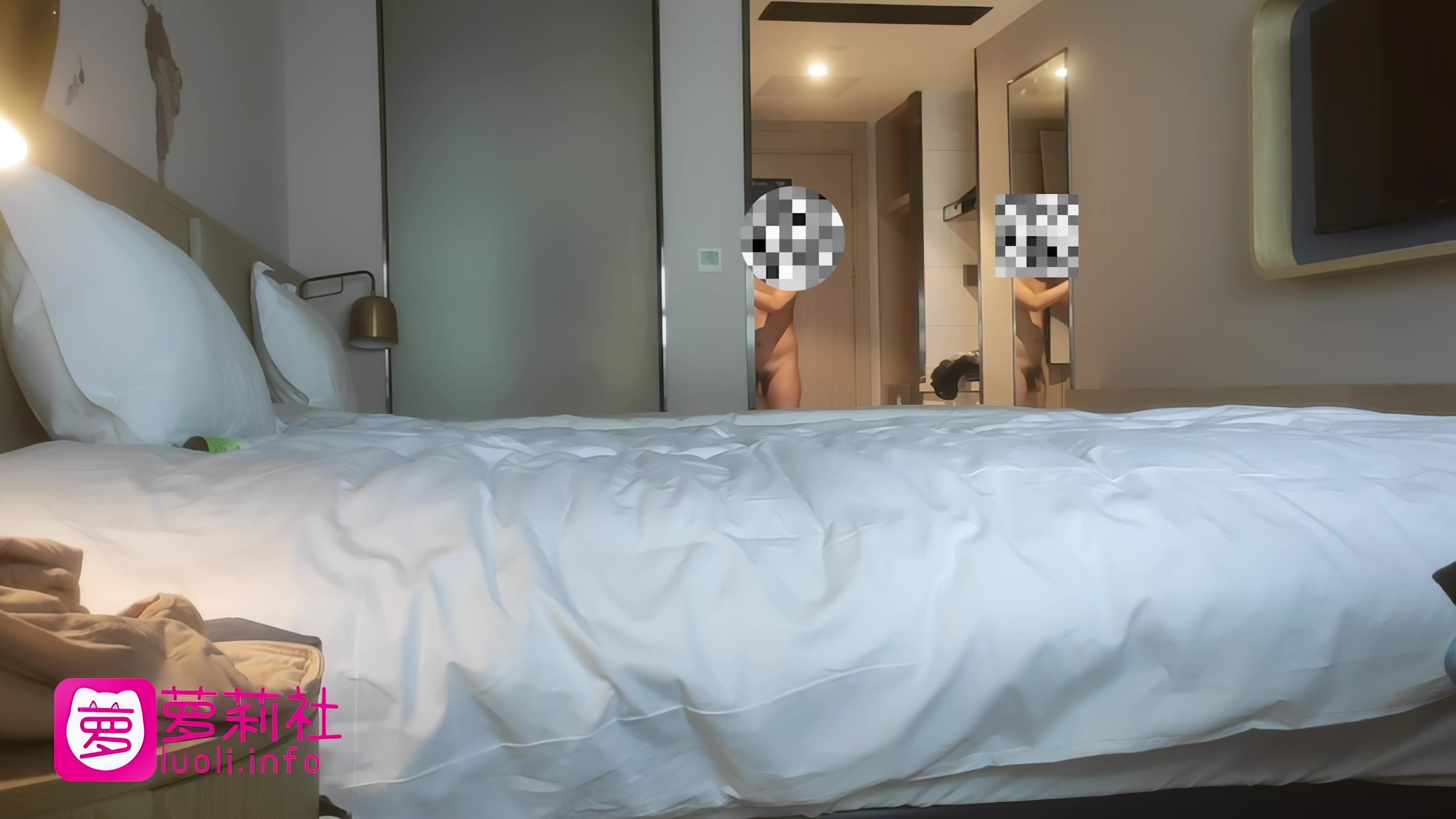 【自制字幕系列】 阿刚探花 刚下海白虎学生妹 足球宝贝丁字裤 黑丝长腿小尤物