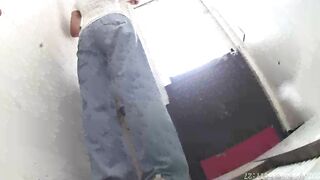 商場女廁高清攝像頭全景後拍衆多的美女噓噓❤️各種神秘花園完美展示15