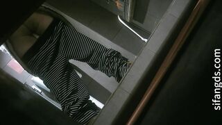 大神潜入餐厅女厕固定摄像头偷拍 几位美女食客的极品鲍鱼