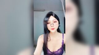 7月新品，极品舔屏阿黑颜女神【蘸点蜜桃酱】门槛福利，太懂男人了，口活技术一流，高潮脸道具深喉