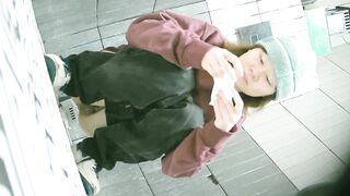 餐厅女厕前后双景偷拍 多位美少妇各种极品嫩鲍鱼