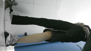 大神潜入商场女厕全景偷拍14位高颜值美女嘘嘘❤️人美B嫩002