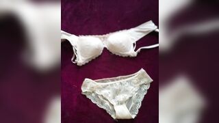 突击检查 跟老婆说要多找几个单男 老婆的内裤果然是湿的