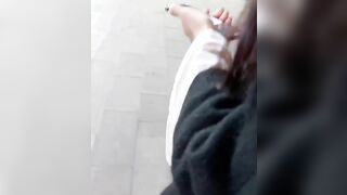 小姨子勾引姐夫先在商场厕所猛嗦鸡巴 工地宿舍爆操内射骚穴