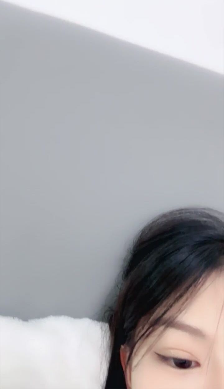 超美學妹！宅男女神【咪咪醬】身材曼妙 洞小逼緊 超級粉！09