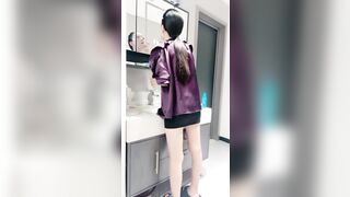 ♈模特【睡不醒的小美】服裝模特下海~神仙見了都得射~好頂9