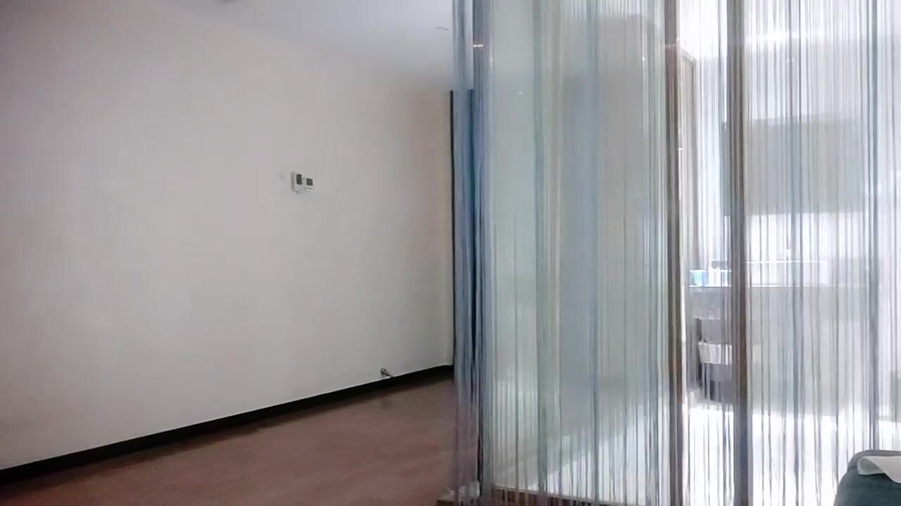 2025年9月，【秦少会所探花】，小伙连续两天，新到了两个少妇，完美露脸，风骚尤物，激情四射放得开1