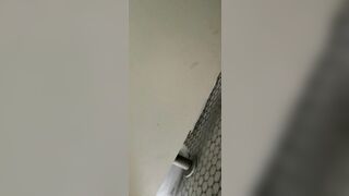 学校附近餐厅女厕偷拍多位漂亮学妹嘘嘘.