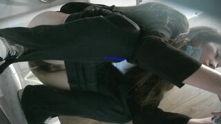 大神潜入酒店女厕全景偷拍4位上班摸鱼的美女职员 躲在里面抽烟玩手机1