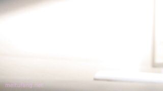 大神一路跟踪偷拍气质少妇 还是一个无毛的小嫩鲍鱼