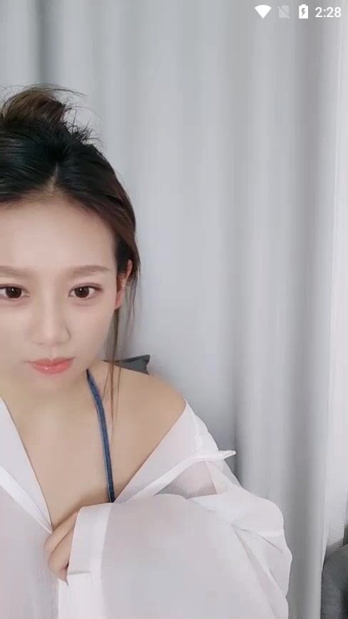 逆天颜值完胜明星【妤儿】今年经济不景气这种级别的都下海了