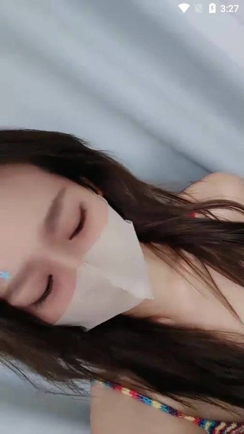 逆天颜值完胜明星【妤儿】今年经济不景气这种级别的都下海了1