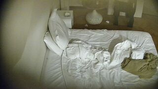 大学城2 10-10 大哥牛逼 找来一纹身组服侍自己 打完一炮美女衣服都穿好了 拉下来口硬了梅开二度0