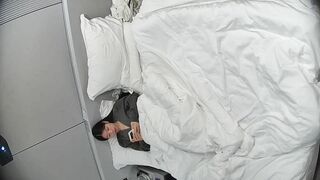 大学城 10-18 超长视频 拍到一对完美炮搭子 男的胖女的靓 丝袜破坏 边做边自己拍 女的有点像单依纯.0