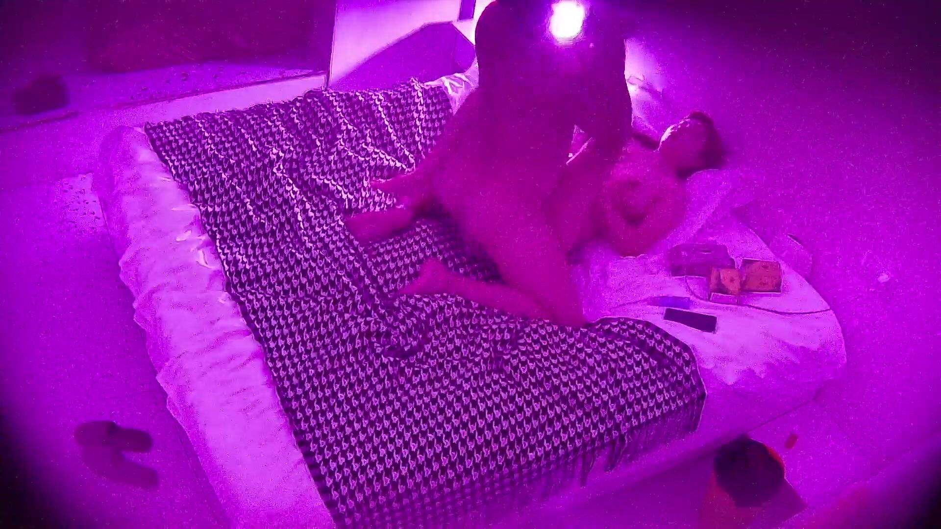 大学城民宿 10-14 小姐姐陆续接待两位失足大哥 第二次被操还在看手机 应该是在接下一单 果然是快餐0