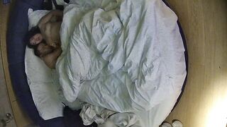 情趣台 10-27 大叔带自己丰满的媳妇儿开房实录 只要屌长 女人的屁股有肉操起来才舒服