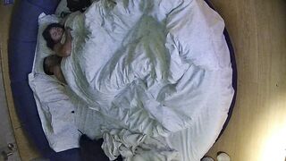 情趣台 10-27 大叔带自己丰满的媳妇儿开房实录 只要屌长 女人的屁股有肉操起来才舒服0