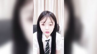 ✅超清纯校花嫩妹『源源baby』高挑身材超高颜值，清纯淫靡并存，轻轻一操就喷水 清纯面庞超反差 3