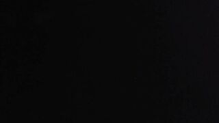 酒店偷拍 8-4 狼头纹身仔跟女朋友开房 一边操还一边录视频 操起来像电动小马达