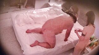 大学城 11-19 好久没更妓女小姐姐接客了 这次小姐姐又接了三位 胖大哥战力很高 学生仔就很拉胯了0