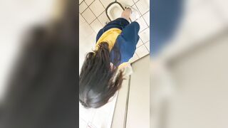 大神潜入高中女厕全景偷拍多位漂亮学妹❤️各种粉嫩的美鲍鱼完美展示