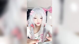 推荐 颜值嫩妹【加糖奶】原跳舞主播，前凸后翘完美身材，奶子又大又挺，可惜刚下海放不开00