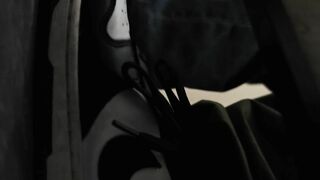 稀有大神酒吧厕所 意外偷拍到饥渴年轻小情侣在里面口交 跳蛋 啪啪