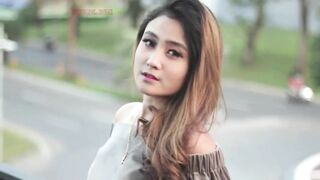 咸湿摄影师约模特拍宣传片 趁模特洗澡换衣服的空档搞偷拍 模特这身材挺丰腴啊 属于越看越好看型