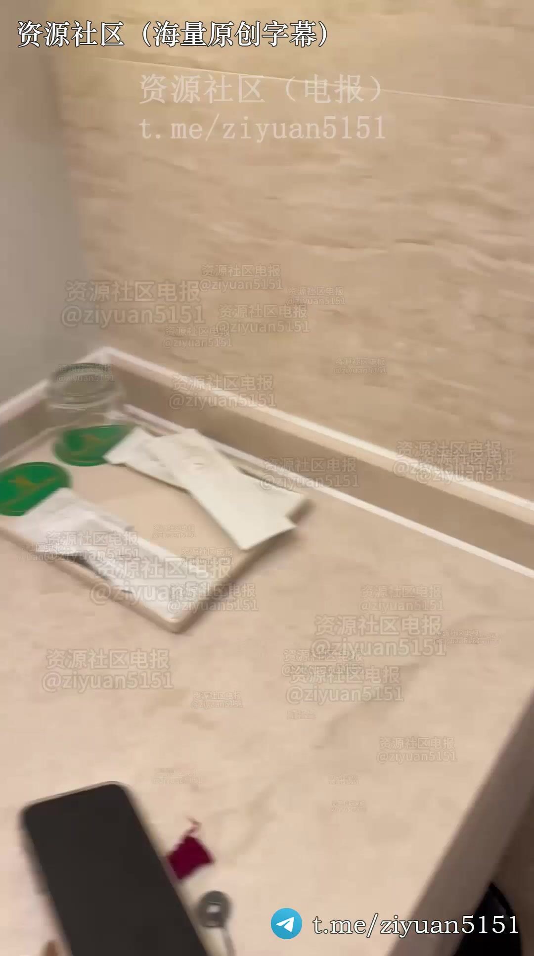 约炮大神长沙纹身哥《02年重度M属性美术老师》第一见被迫穿上情趣内衣掐住脖子后入，滴蜡，假阳具，调教，深喉