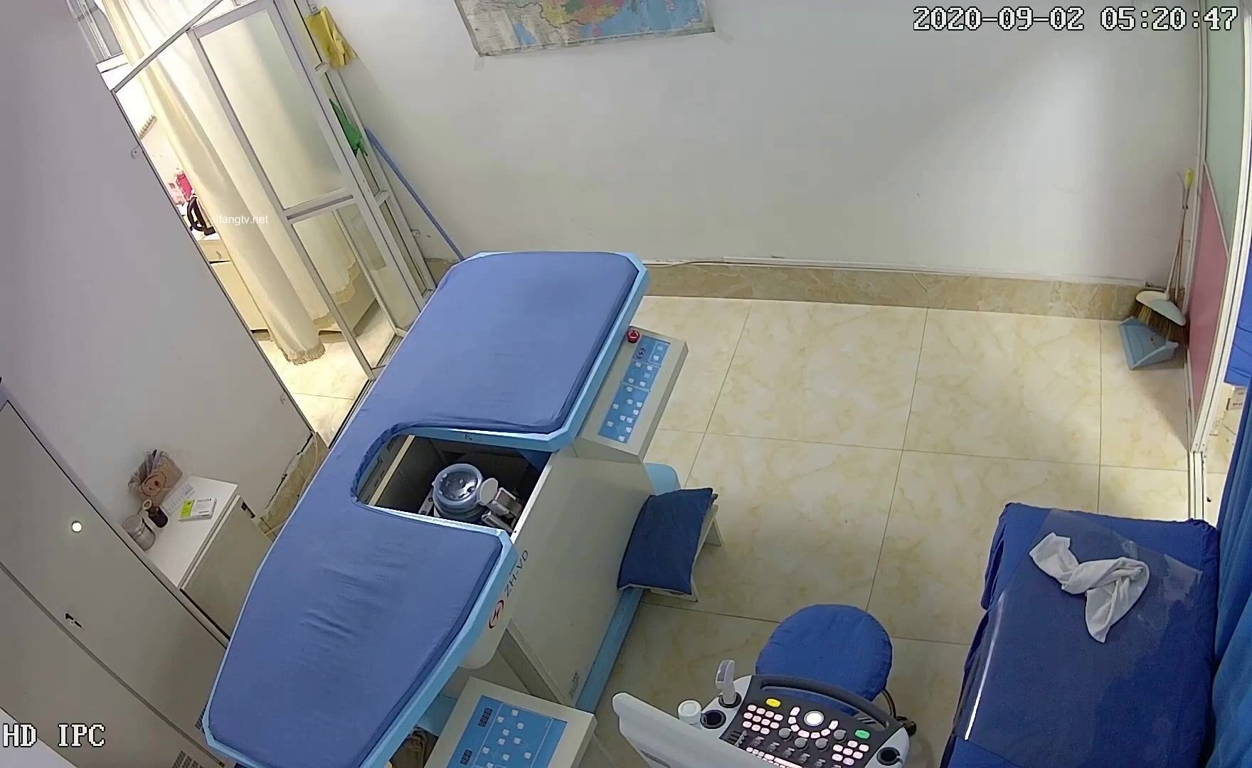 稀有资源【黑客破解摄像头】正规医院腰部妇科B超检查