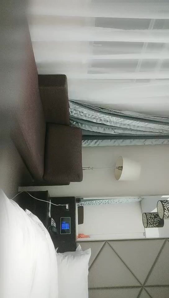 2021.12.2，【干净利速】，168cm高挑长腿，清纯外围女神，裸吹，滑套，后入猛操，夜夜笙歌欢愉，精品不断