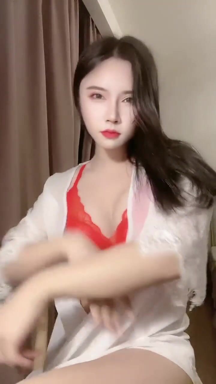 沈阳Ts宣霖baby  - 画个妆都不让人家消停，假如你有我这样的老婆，还舍得出门吗？边艹边摸人家的仙女棒，哥哥坏死啦