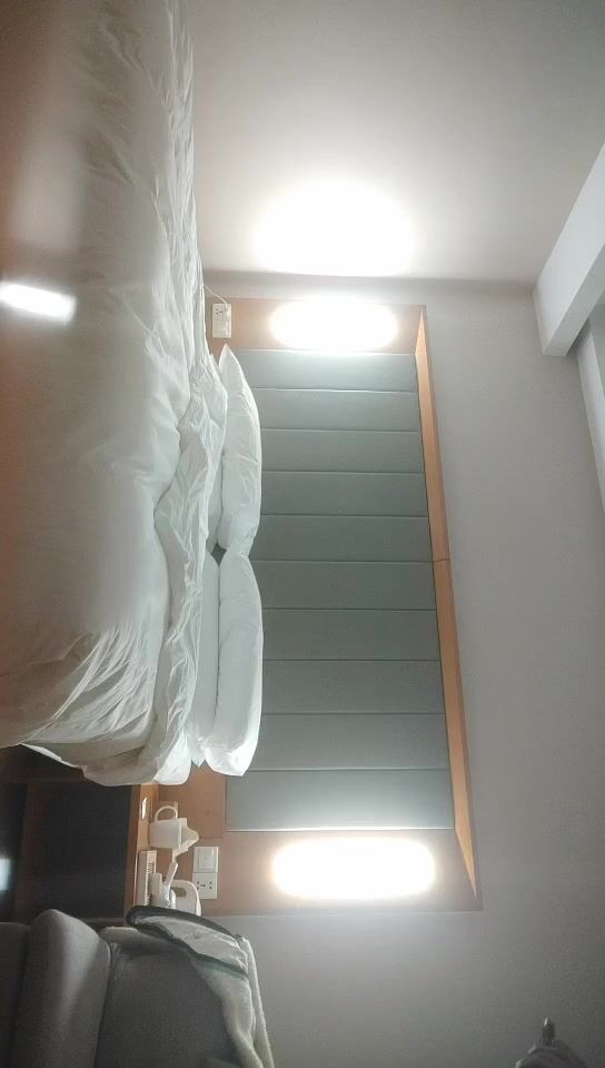 2022-1-10 《我是探索者》170CM女神级兼职美女，细腰美腿，解开衣服猛揉奶，怼着骚穴猛操，持续输出妹子操