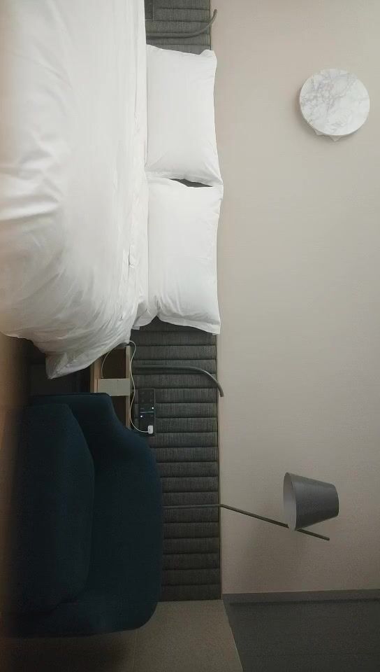 2022-1-21《开发探索》168CM超甜酒窝美妞，顶级美臀身材很棒，妹子很听话骑脸舔逼，美女翘起屁股后入爆操