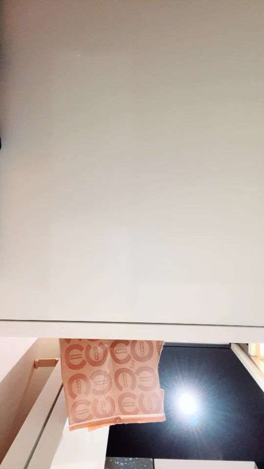 丰满模特身材极品女神，超级尤物，珍珠内裤肥满一线天，实在诱惑