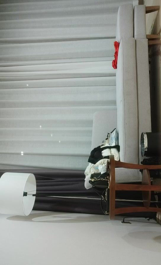 2022-2-10【极品探花大放送】长发及腰外围女技师 ，自带透视装黑丝，舔菊69姿势口交，口活太棒小哥受不了抽插爆插