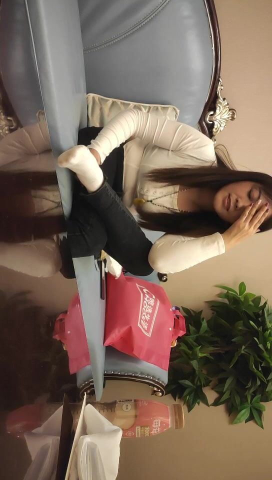 2022.2.13，【我有一台拖拉机】，胖子回归，专攻高质量美少妇，妩媚温柔，2000人民币换来销魂一刻