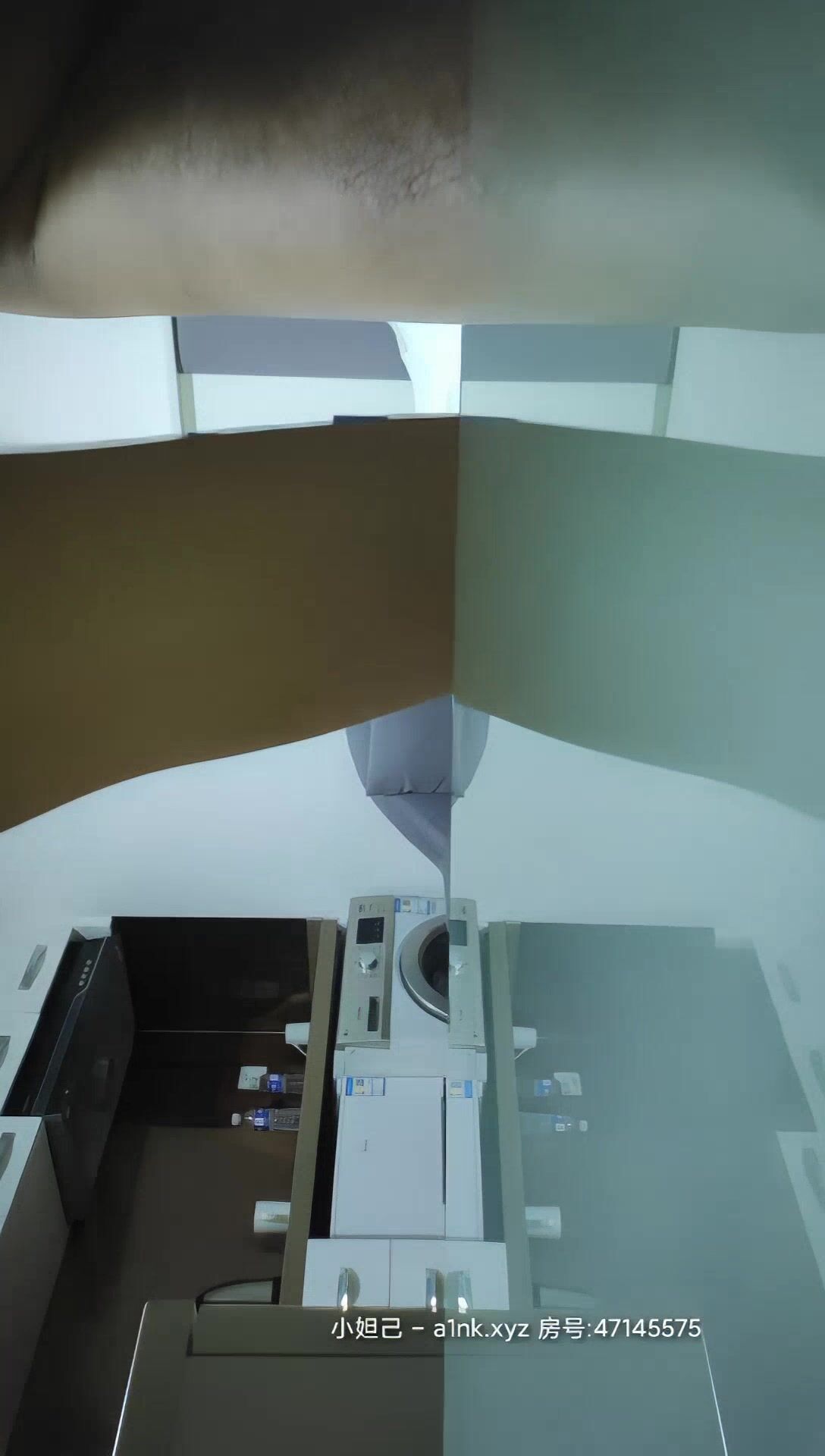 【AI高清2K修复】2021.8.31【黑屌探花】气质女神，清冷白领小姐姐，极品身材C罩杯坚挺，口交啪啪捡到宝