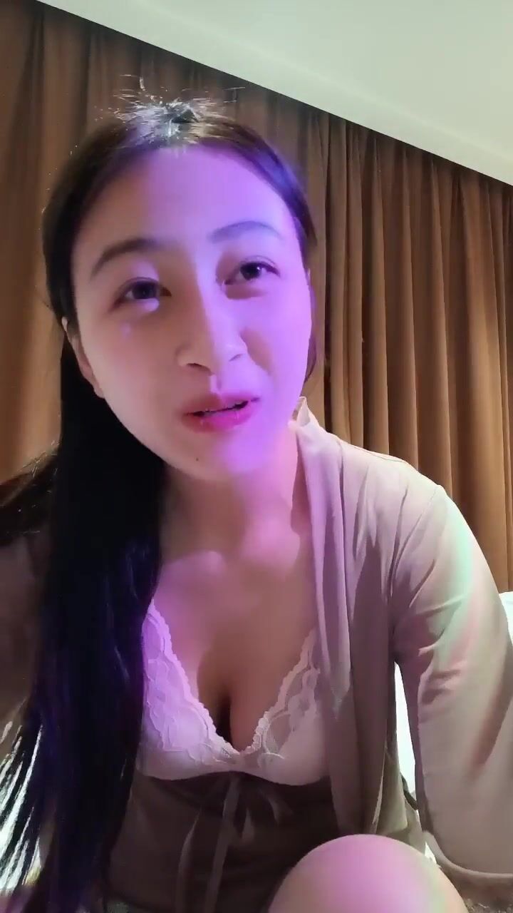 女人味！致命的女人味啊！她被深喉 吞精的样子 就是最欠操的样 3-16 (4)