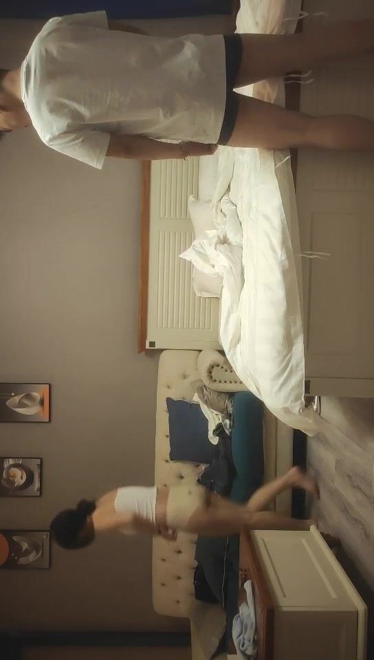 2022.03.22，【胖子传媒工作室】，专攻高颜值，极品车模场，扛起外围约妹大旗，让人眼前一亮销魂