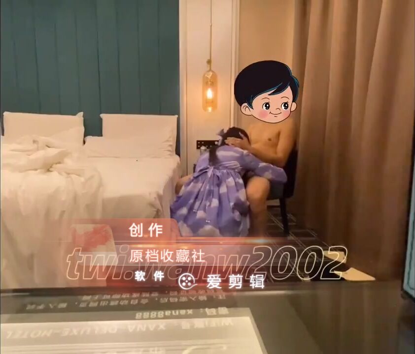 《极品萝莉精彩 曝光》推特清纯长腿二次元反差萌妹【WANW2002】爱露出COS装操场图书馆露逼天台楼道口交1