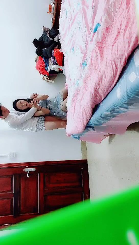 【無水印原版---新片速遞】2022.3.29【探花探花】30多的离异小少妇，跟小情人私会，苗条妩媚，被舔爽暴插