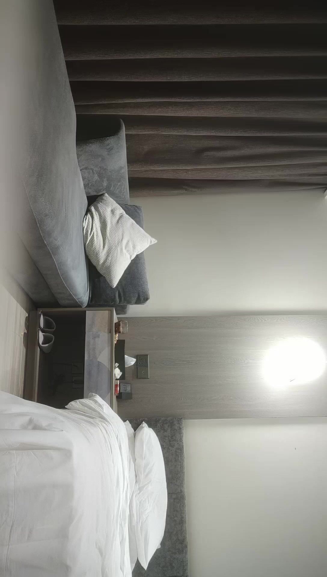 【無水印原版---超清新片速遞】2022.1.7，【我是探索者】高颜值，清纯甜美，校园风小姐姐，大屌狂干，粉嫩鲍鱼1