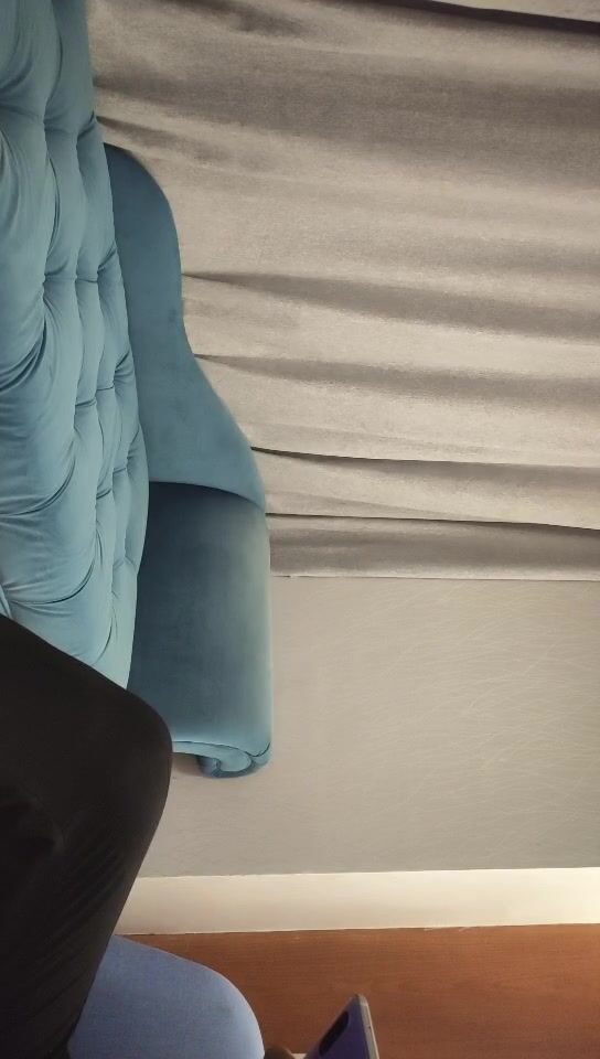 【無水印原版--新片速遞】2022.5.7，【隔壁老王呀】，各种类型都要尝试，最清晰画质，妩媚少妇，骚气逼人