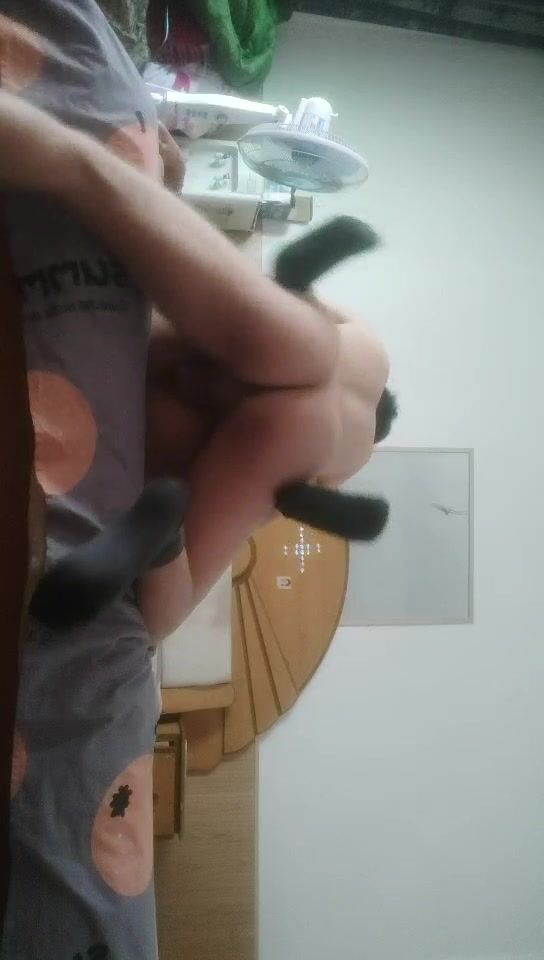 【無水印原版---新片速遞】2022.5.8，【持有无套执照】，外围品质，20岁年轻小姐姐，极品美乳，看逼也满分2